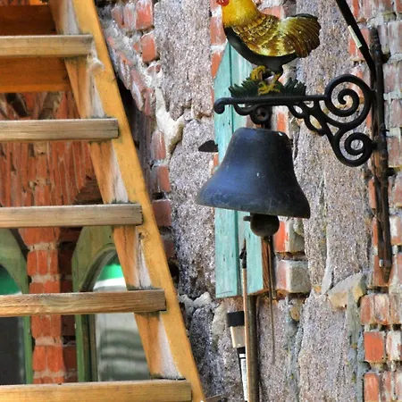 Farmház Lesniczowka Jednorozec